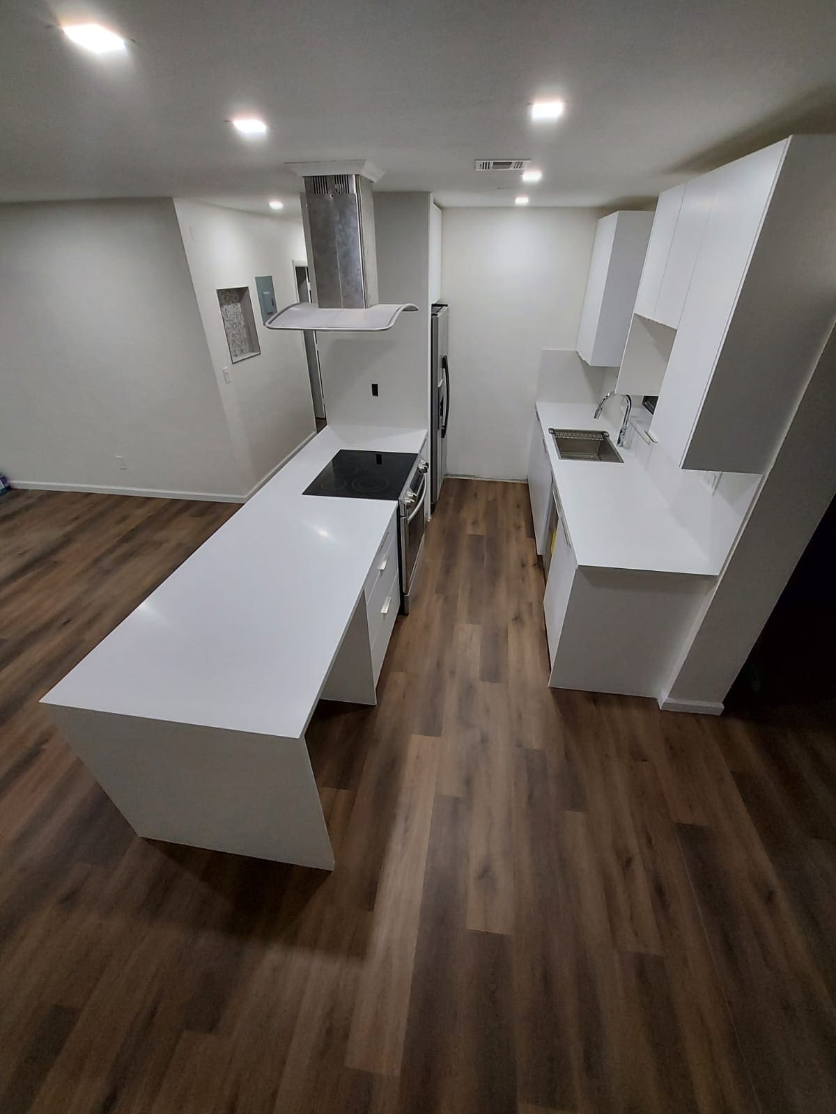 MAVA White Kitchen 5