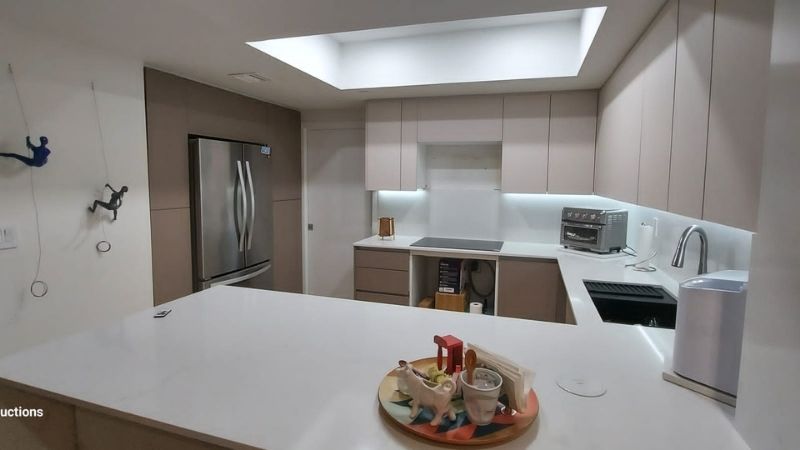 MAVA-model-Gallery-6